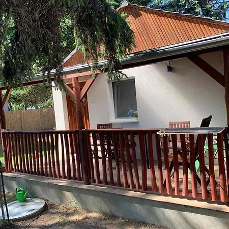 Mineral Apartman Crystal Sostofurdo Ngoại thất bức ảnh